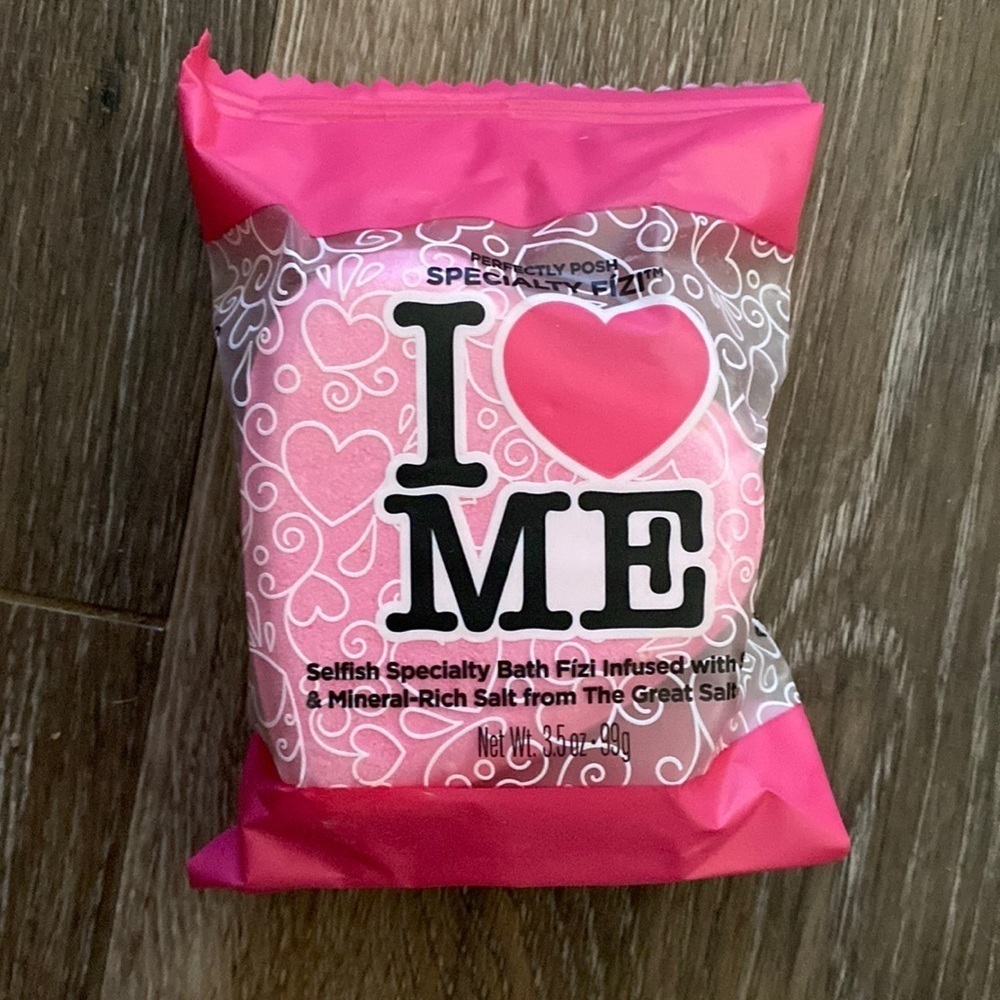NEW Perfectly Posh Specialty Fizi I Love Me 3.5 oz.